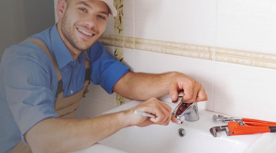 Local expert plumbing services in Bergholz, OH